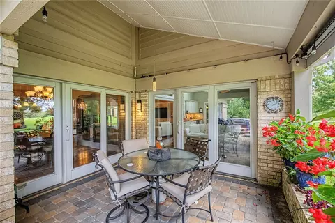 Exterior - 55 Pinehurst Pl, Springboro, OH 45066 photo 7 of 15
