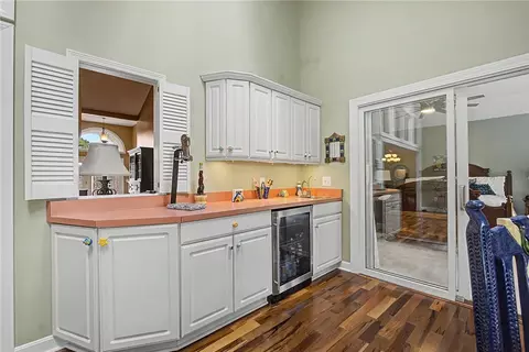 Kitchen - 55 Pinehurst Pl, Springboro, OH 45066 photo 8 of 8