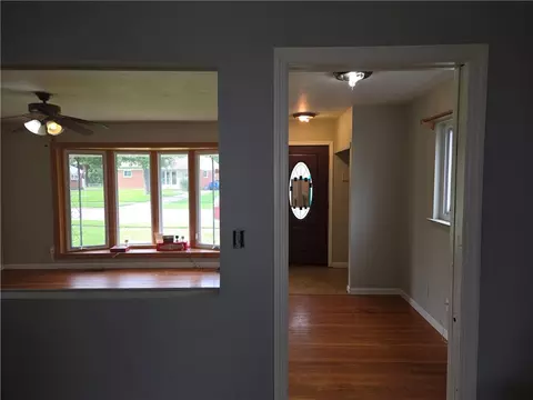 Living - 2404 Danube Ct, Kettering, OH 45420 photo 4 of 4