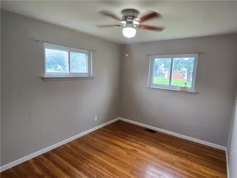 Bedroom - 2404 Danube Ct, Kettering, OH 45420 photo 3 of 9