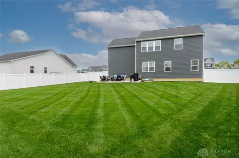 Exterior - 192 Chapel Dr, Troy, OH 45373 photo 5 of 7