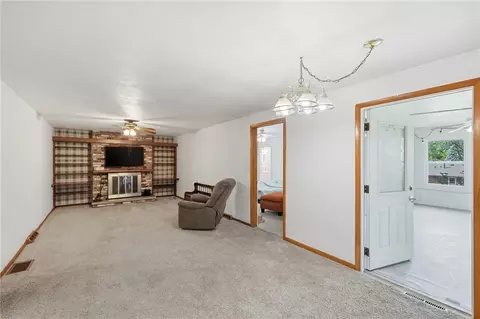 Living - 933 E David Rd, Kettering, OH 45429 photo 3 of 5