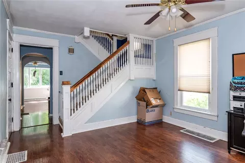 Entry Way - 741 Crescent Dr, Sidney, OH 45365 photo 4 of 9