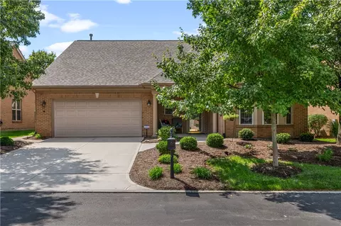 1350 Little Yankee Run, Centerville, OH 45458