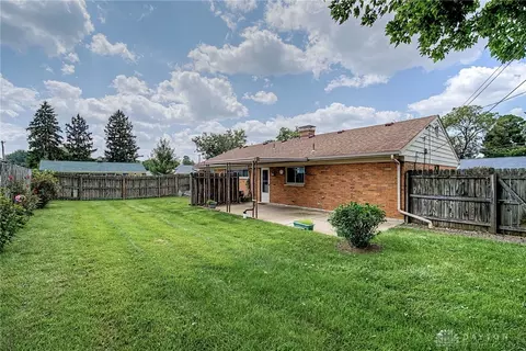 Exterior - 643 Mossoak Dr, Kettering, OH 45429 photo 2 of 18