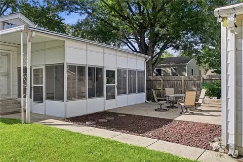 Exterior - 2770 Rushland Dr, Kettering, OH 45419 photo 8 of 8