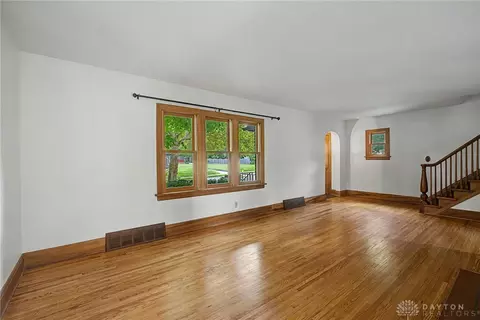 Living - 1820 Pembrook Rd, Springfield, OH 45504 photo 5 of 7