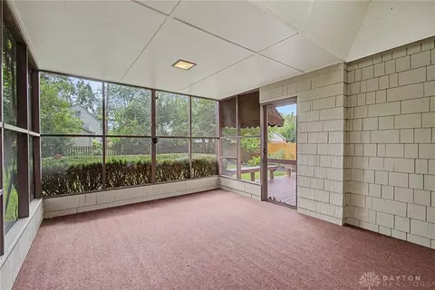 Exterior - 1820 Pembrook Rd, Springfield, OH 45504 photo 9 of 20