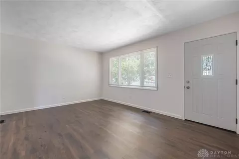 Living - 1800 Clarissa Ave, Kettering, OH 45429 photo 5 of 6