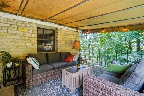 Exterior - 1315 Upson Pl, Kettering, OH 45409 photo 5 of 11