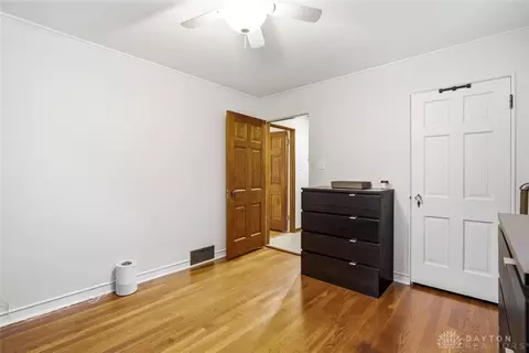 Bedroom - 1315 Upson Pl, Kettering, OH 45409 photo 2 of 6