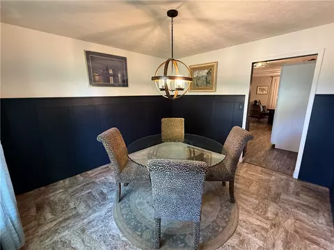 Dining - 4409 Marshall Rd, Kettering, OH 45429 photo 3 of 4