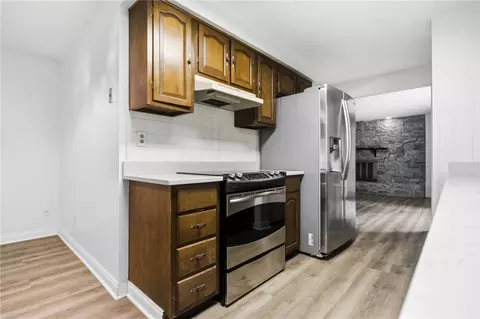 Kitchen - 1032 Hyde Park Dr, Centerville, OH 45429 photo 1 of 3