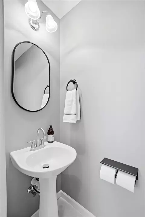 Bath - 1504 Doddington Rd, Kettering, OH 45409 photo 4 of 4