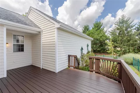 Exterior - 1663 Olde Haley Dr, Centerville, OH 45458 photo 4 of 6