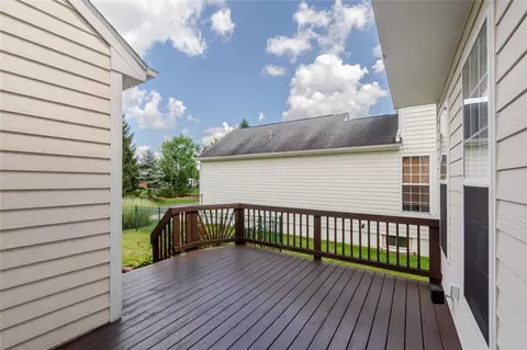 Exterior - 1663 Olde Haley Dr, Centerville, OH 45458 photo 3 of 6