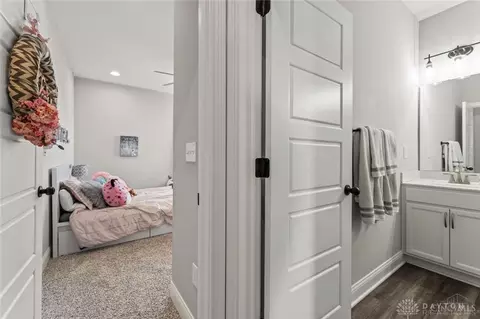 Entry Way - 2425 Middleboro Rd, Clarksville, OH 45113 photo 11 of 14