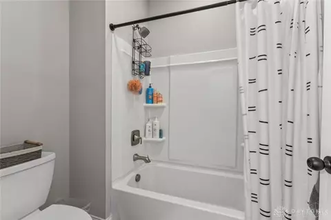 Bath - 2425 Middleboro Rd, Clarksville, OH 45113 photo 9 of 9