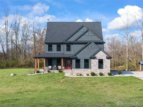 Exterior - 2425 Middleboro Rd, Clarksville, OH 45113 photo 6 of 18
