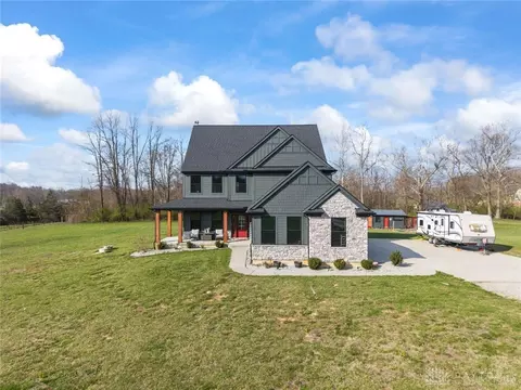 Exterior - 2425 Middleboro Rd, Clarksville, OH 45113 photo 3 of 18