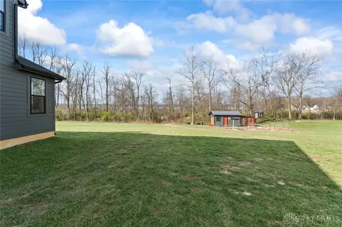 Exterior - 2425 Middleboro Rd, Clarksville, OH 45113 photo 9 of 18