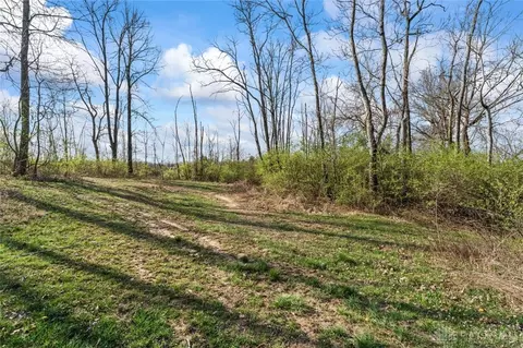 Exterior - 2425 Middleboro Rd, Clarksville, OH 45113 photo 12 of 18