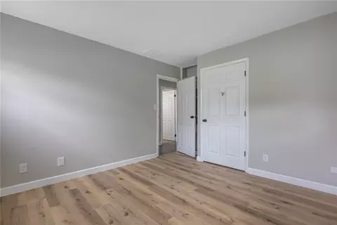 Bedroom - 3382 Valley Wood Dr, Dayton, OH 45429 photo 6 of 6