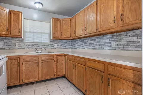 Kitchen - 1920 Rustic Rd, Dayton, OH 45406 photo 2 of 2