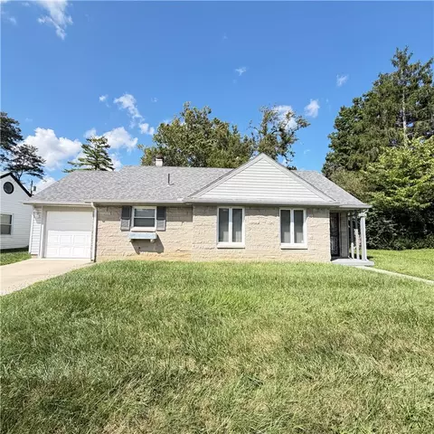 1415 Chadwick Dr, Dayton, OH 45406