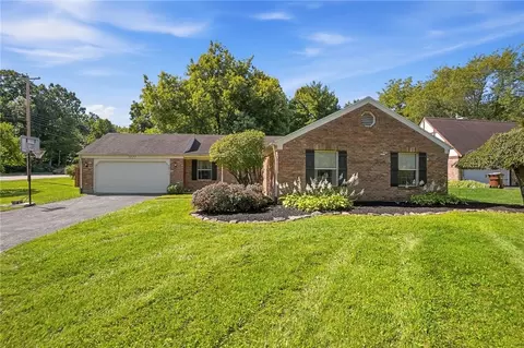 3321 Pebble Creek Dr, Dayton, OH 45432