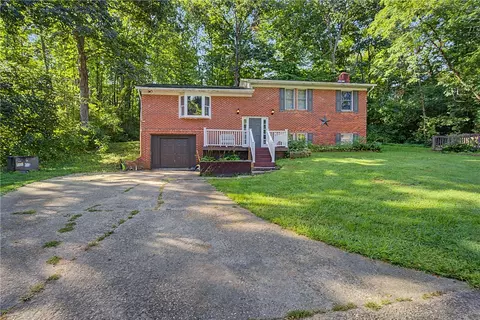 Exterior - 3357 Number Nine Rd, Blanchester, OH 45107 photo 6 of 14