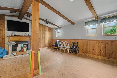 Living - 3357 Number Nine Rd, Blanchester, OH 45107 photo 3 of 5