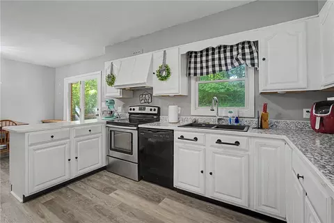 Kitchen - 3357 Number Nine Rd, Blanchester, OH 45107 photo 2 of 2