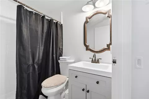 Bath - 3776 Utica Dr, Kettering, OH 45439 photo 1 of 3