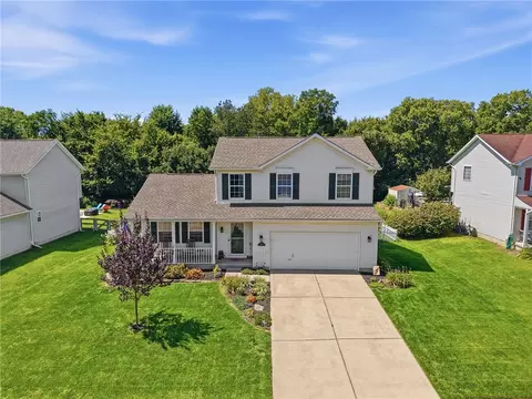 135 Heritage Trail Dr, Middletown, OH 45044