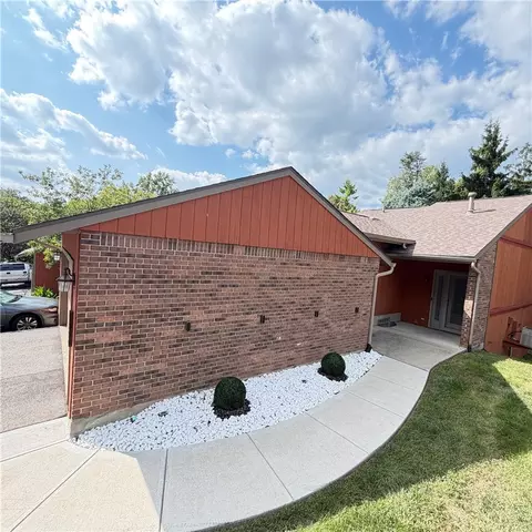131 Shenandoah Trl, Dayton, OH 45449