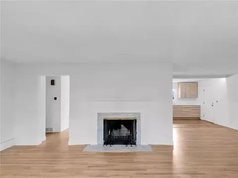 Living - 265 Highland Ter, Kettering, OH 45429 photo 7 of 17