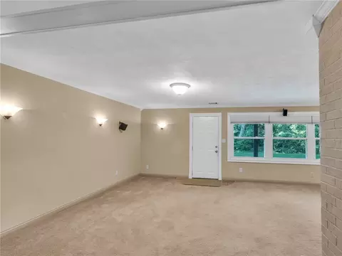 Living - 265 Highland Ter, Kettering, OH 45429 photo 14 of 17