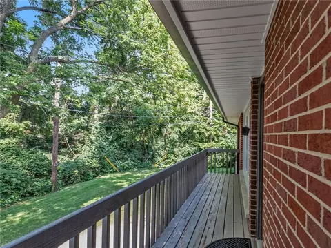 Exterior - 265 Highland Ter, Kettering, OH 45429 photo 5 of 12