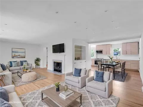 Living - 265 Highland Ter, Kettering, OH 45429 photo 3 of 17
