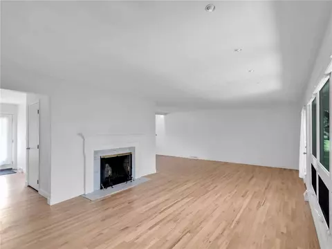 Living - 265 Highland Ter, Kettering, OH 45429 photo 5 of 17