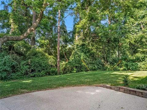 Exterior - 265 Highland Ter, Kettering, OH 45429 photo 11 of 12