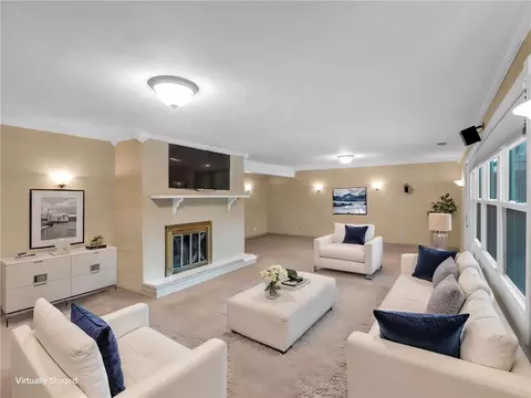 Living - 265 Highland Ter, Kettering, OH 45429 photo 16 of 17