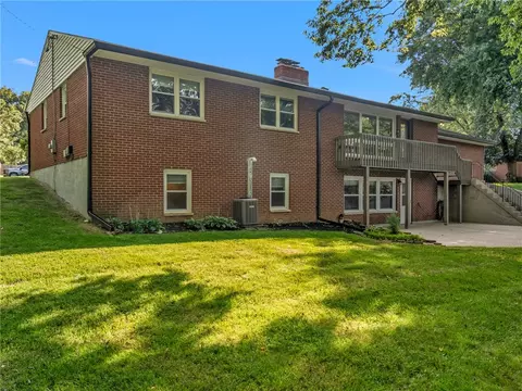 Exterior - 265 Highland Ter, Kettering, OH 45429 photo 9 of 12