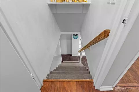 Entry Way - 2209 Hazel Ave, Kettering, OH 45420 photo 2 of 2