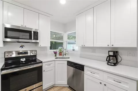 Kitchen - 211 Enid Ave, Kettering, OH 45429 photo 7 of 8