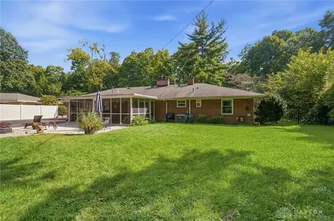Exterior - 211 Enid Ave, Kettering, OH 45429 photo 10 of 17