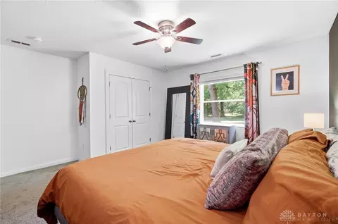 Bedroom - 211 Enid Ave, Kettering, OH 45429 photo 3 of 11