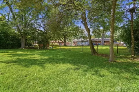 Exterior - 211 Enid Ave, Kettering, OH 45429 photo 16 of 17