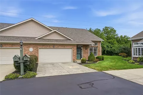 2091 Waterfall Ln, Vandalia, OH 45377